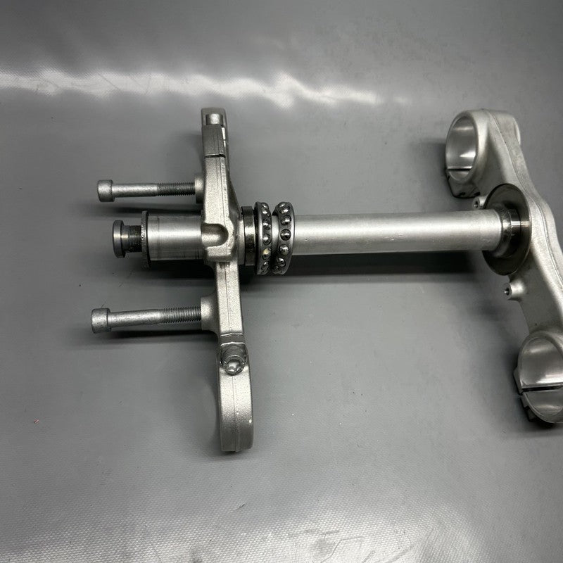 8543119 BMW C 650 EVOLUTION FORK BRIDGE 2015 2016 2017 2018 OEM 8543119