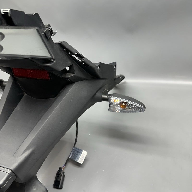 8545599 BMW C 650 EVOLUTION LICENSE PLATE HOLDER TAIL LIGHT 2015 2016 2017 2018 8545599