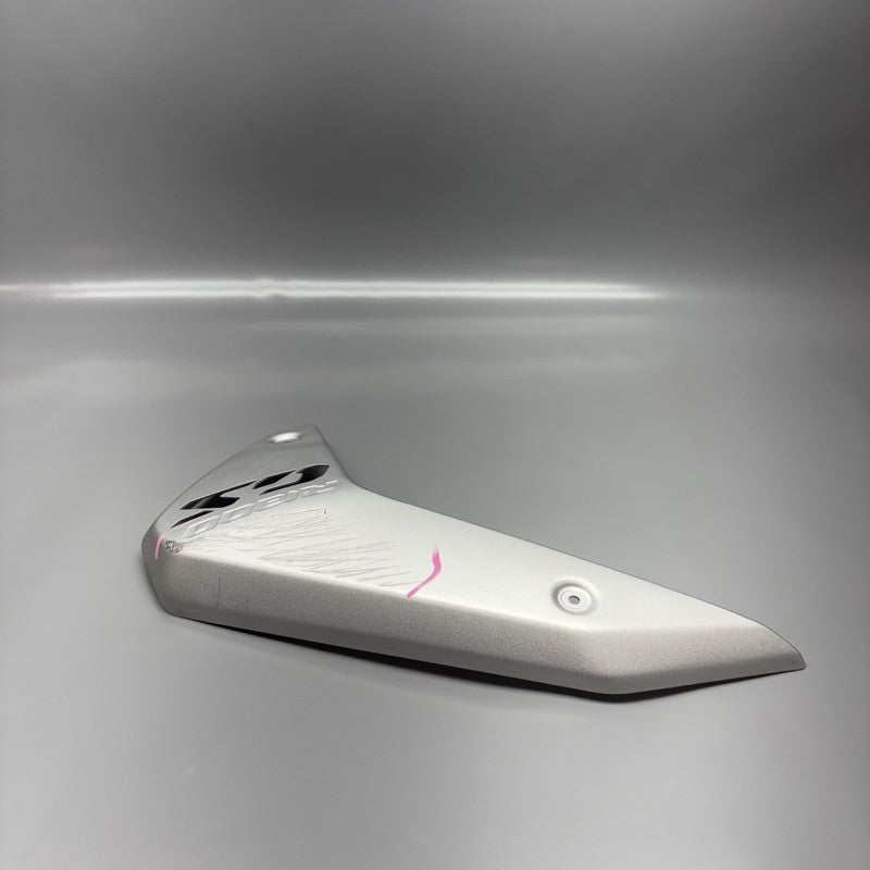 1683103 BMW R1300GS RADIATOR COWL LEFT 2022 2023 2024 OEM 1683103