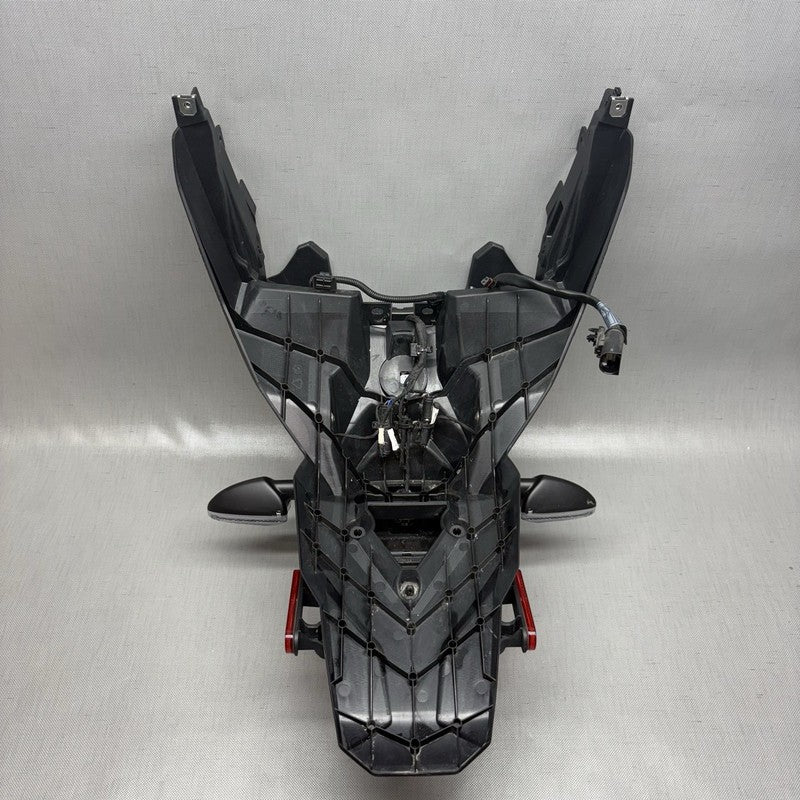 8558228 BMW C400X TAIL LIGHT LICENSE PLATE BRACKET 2018 2019 2020 OEM 8558228