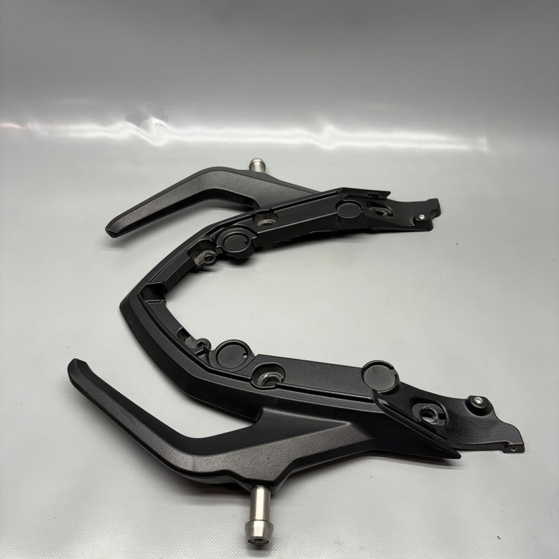 F900R BMW F900R HANDLE REAR 2020 2021 2022 2023 2024 OEM