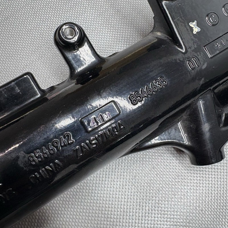 8566912.  8566942 BMW C400X FRONT FORK LEG LEFT RIGHT 2018 2019 2020 OEM 8566912 8566942