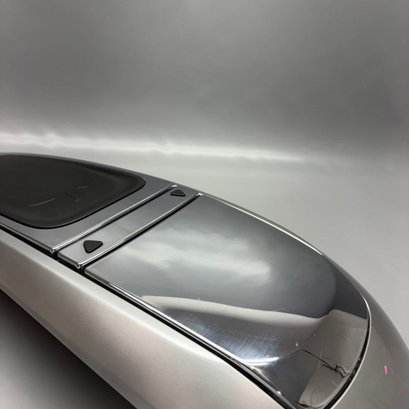 9829170 BMW R18 TANK CENTER TRIM 2020 2021 2022 2023 2024 OEM 9829170