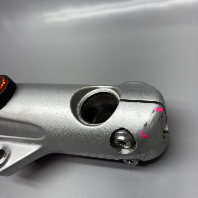 R18 BMW R18 FORK LEG RIGHT 2020 2021 2022 2023 2024 OEM