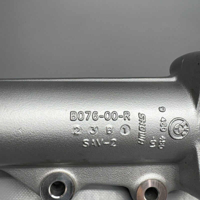 R18 BMW R18 FORK LEG RIGHT 2020 2021 2022 2023 2024 OEM