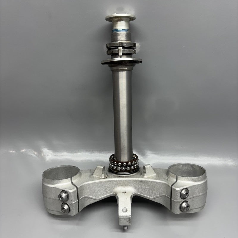 8404206 BMW F900R TRIPLE TREE CLAMP LOWER 2020 2021 2022 2023 2024 OEM 8404206