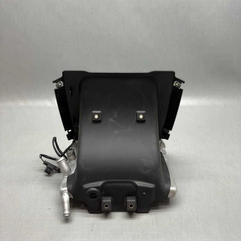 8 565 188 BMW C400X AIR DUCT RADIATOR 2018 2019 2020 OEM  8565188