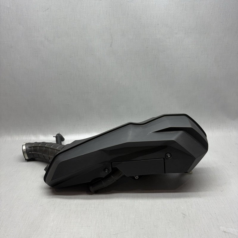 8552423 BMW C400X INTAKE MUFFLER 2018 2019 2020 OEM 8552423