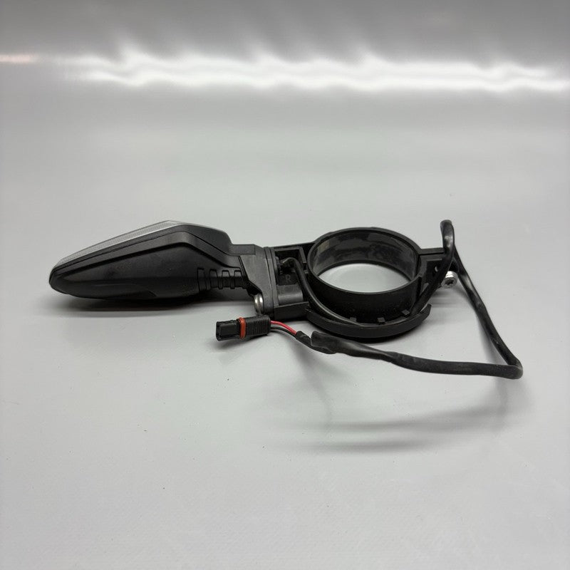 S1000R BMW S1000R SIGNAL LIGHT RIGHT FRONT 2020 2021 2022 2023 2024 2025 OEM