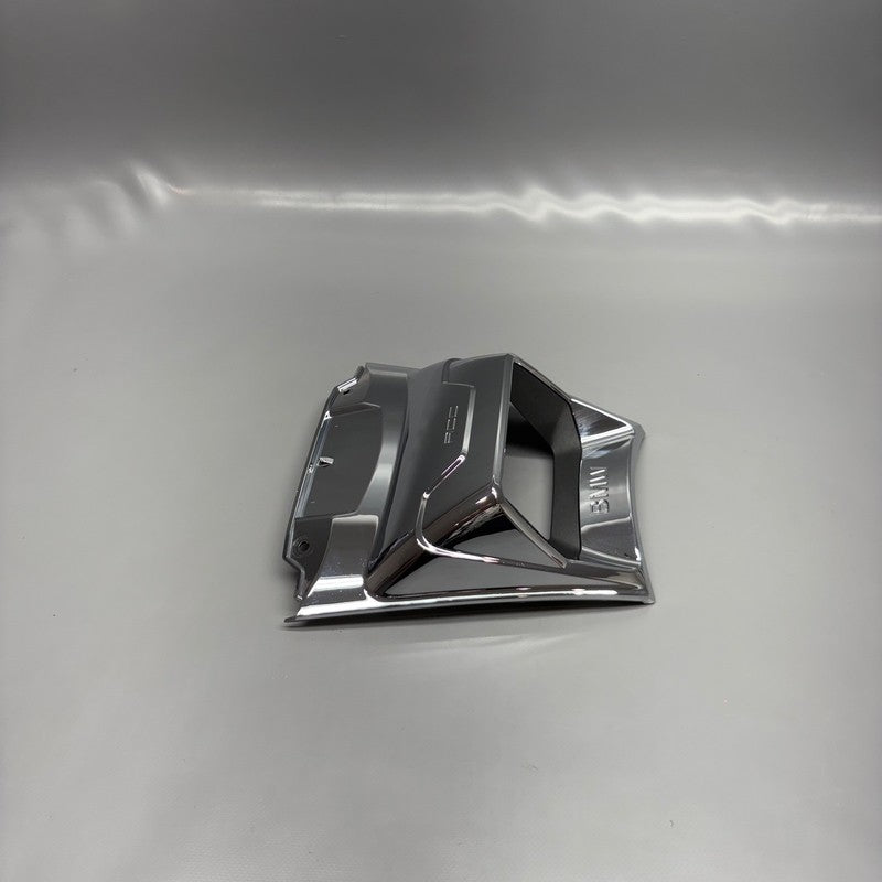 9443686 BMW R18 SWINGING COVER ACC 2020 2021 2022 2023 2024 OEM 9443686