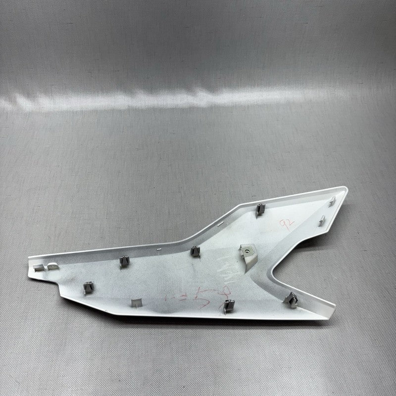 8558589 BMW C400X FAIRING SIDE PANEL LEFT 2018 2019 2020 OEM 8558589
