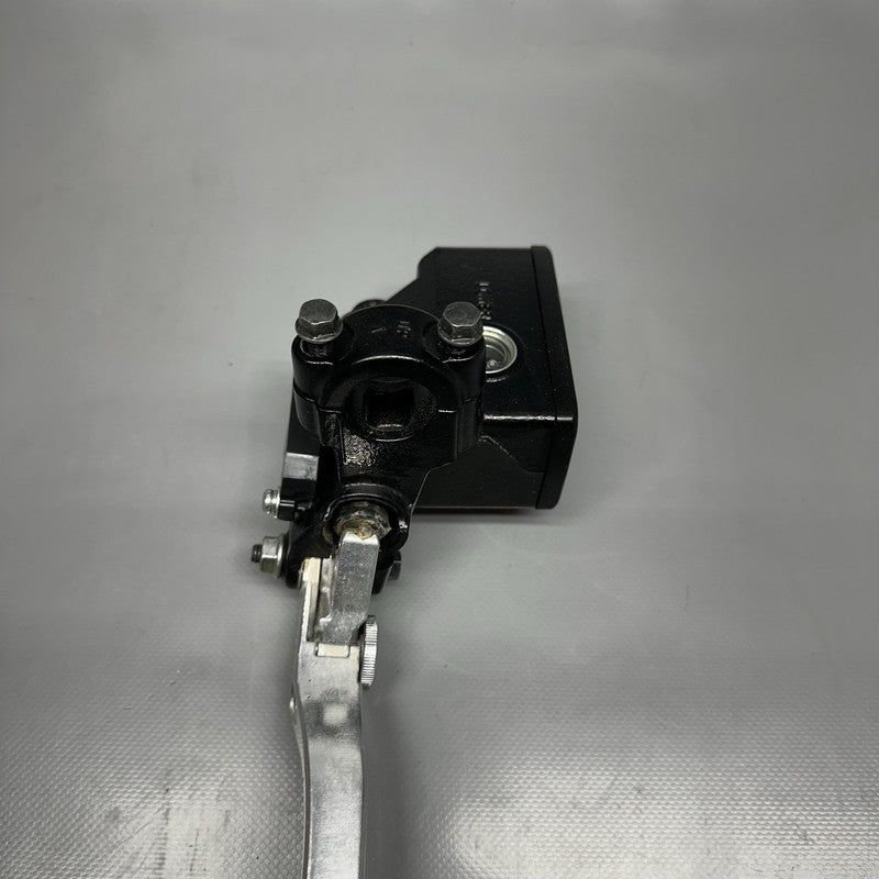 C 650 EVOLUTION BMW C 650 EVOLUTION HANDBRAKE LEVER FRONT WHEEL 2015 2016 2017 2018 OEM