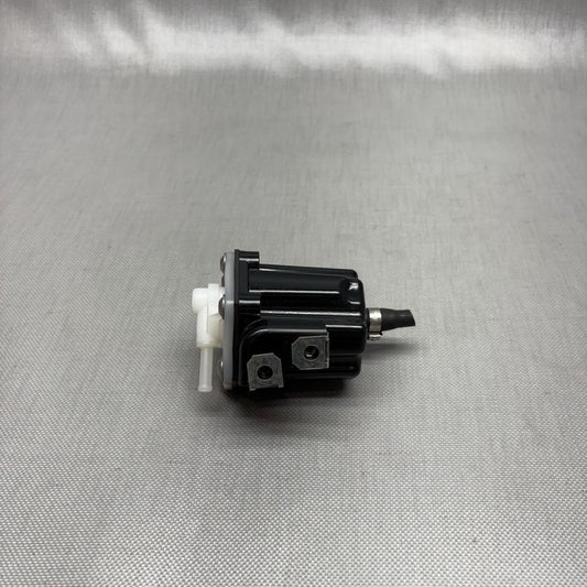 8534613 BMW C650 GT FUEL TANK VENTILATION VALVE 2011 2012 2013 2014 2015 OEM 8534613