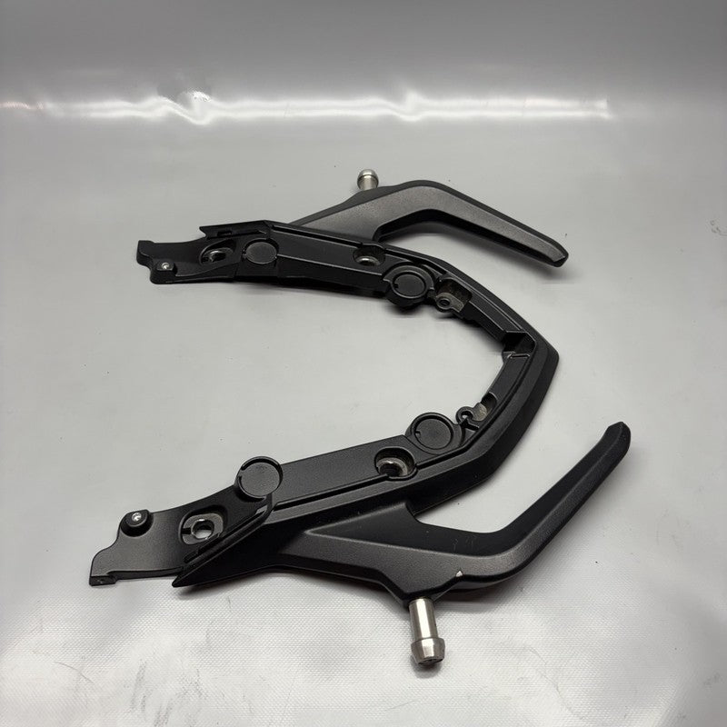 F900R BMW F900R HANDLE REAR 2020 2021 2022 2023 2024 OEM