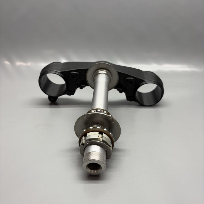 8526069 BMW S1000R LOWER FORK CROSS BRACE 2020 2021 2022 2023 2024 2025 OEM 8526069