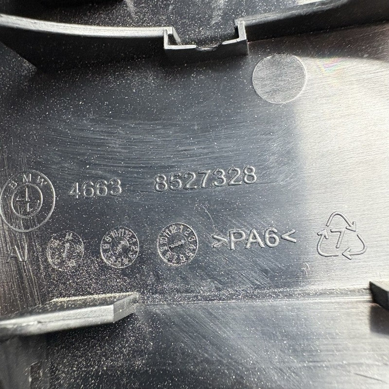 8527328 BMW C650 GT LEG SHIELD UPPER 2011 2012 2013 2014 2015 OEM 8527328