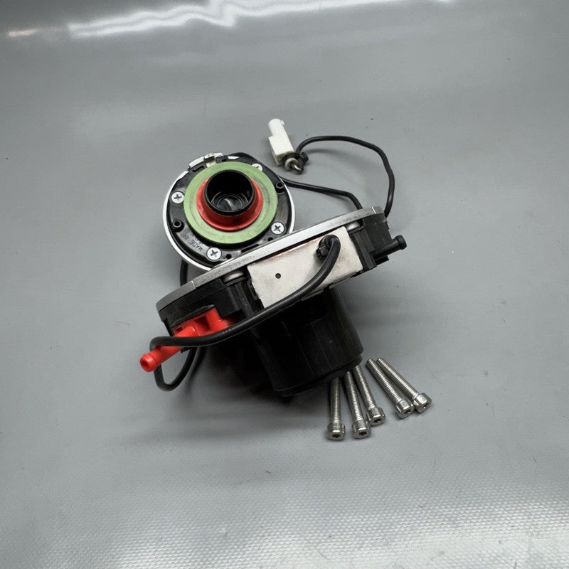 8531632 BMW F900R KEYLESS TANK LID 2020 2021 2022 2023 2024 OEM 8531632