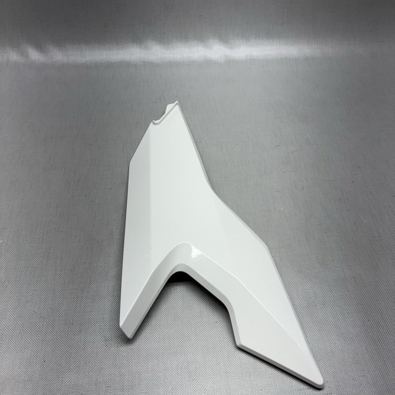 8558590 BMW C400X FAIRING SIDE PANEL RIGHT 2018 2019 2020 OEM 8558590