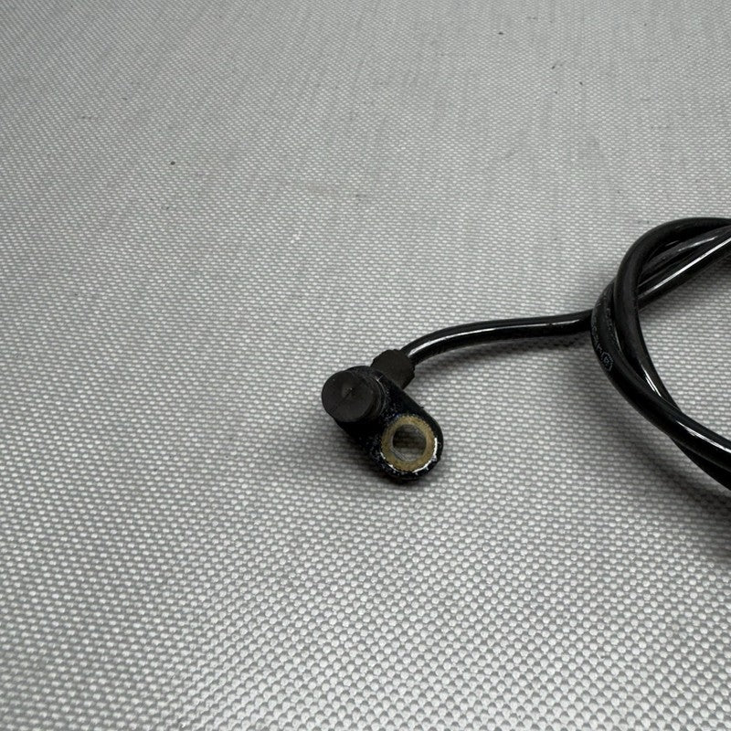 7715117 BMW C 650 SPORT WHEEL SPEED SENSOR 2014 2015 2016 2017 2018 2019 2020 7715117