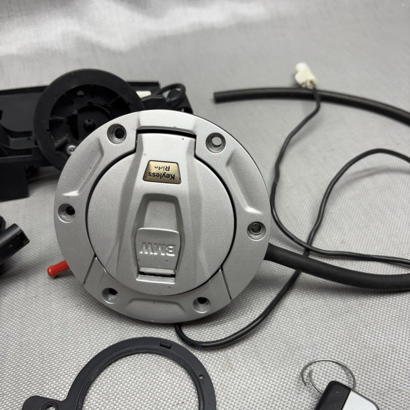 C400X BMW C400X FUEL TANK CAP 2018 2019 2020 OEM