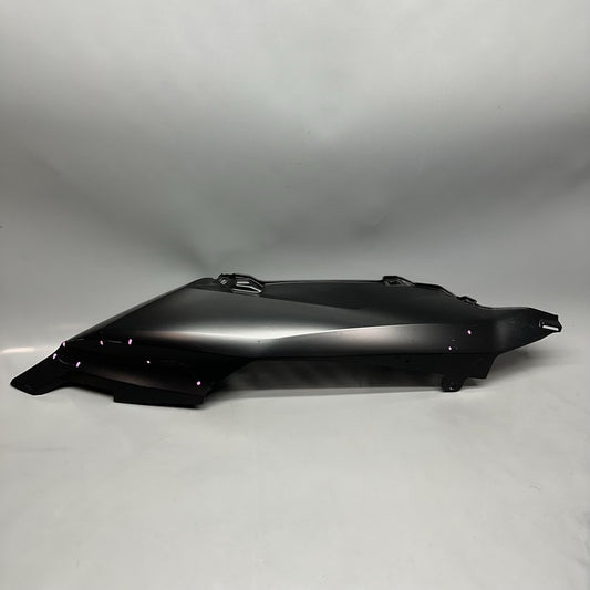 8536038 BMW C 650 EVOLUTION TAIL TRIM RIGHT SIDE 2015 2016 2017 2018 OEM 8536038