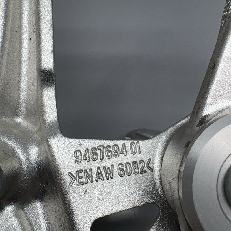 9467694 BMW S1000R FOOTREST PLATE RIGHT 2020 2021 2022 2023 2024 2025 OEM 9467694