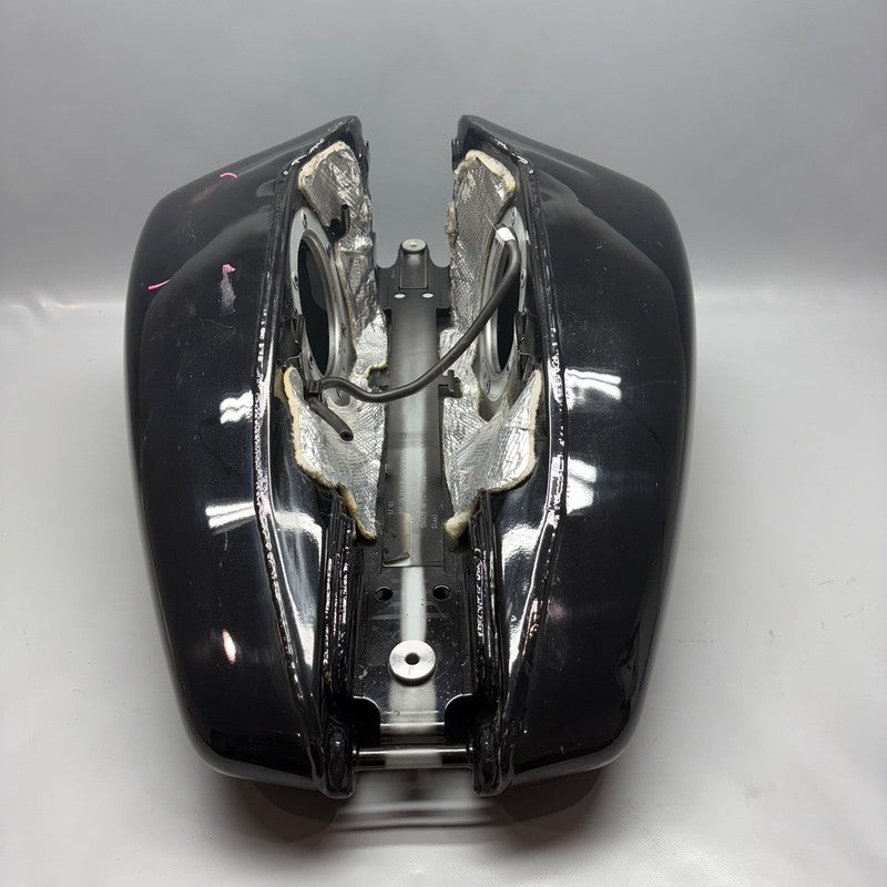 R18 BMW R18 GAS TANK 2020 2021 2022 2023 2024 OEM