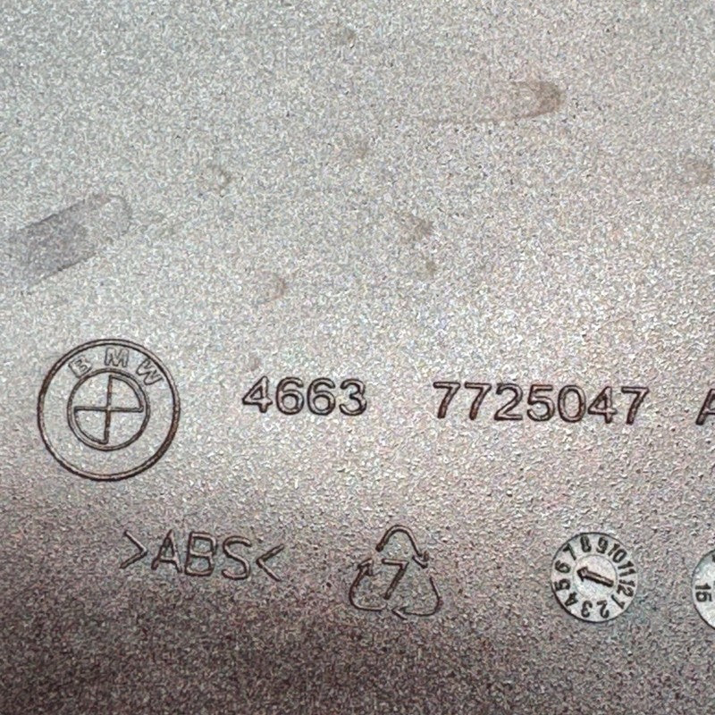 7725047 BMW C650 GT LEFT TAIL TRIM 2011 2012 2013 2014 2015 OEM 7725047