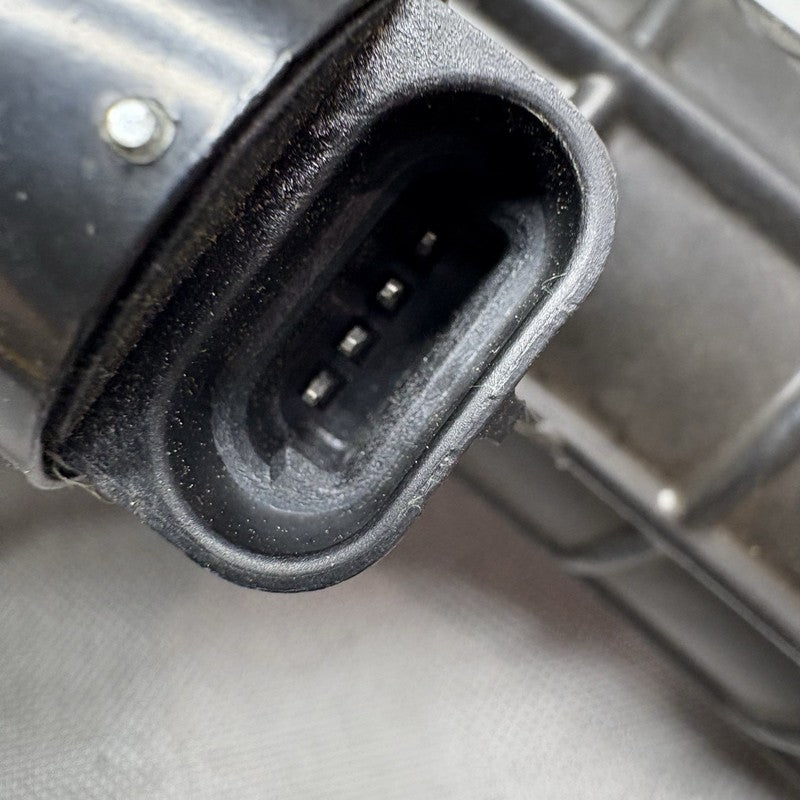 8552423 BMW C400X INTAKE MUFFLER 2018 2019 2020 OEM 8552423