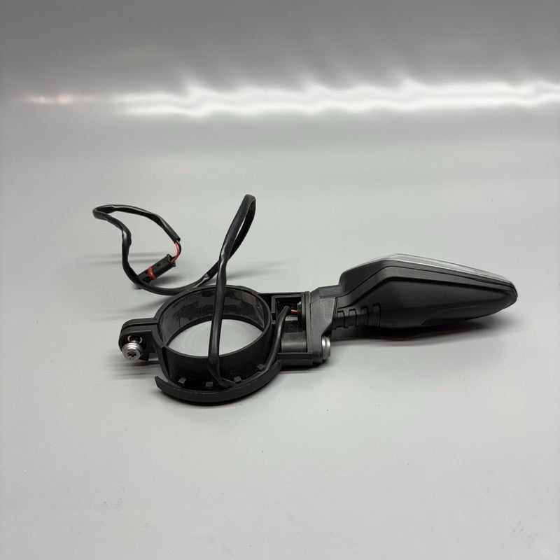 S1000R BMW S1000R SIGNAL LIGHT LEFT FRONT 2020 2021 2022 2023 2024 2025 OEM