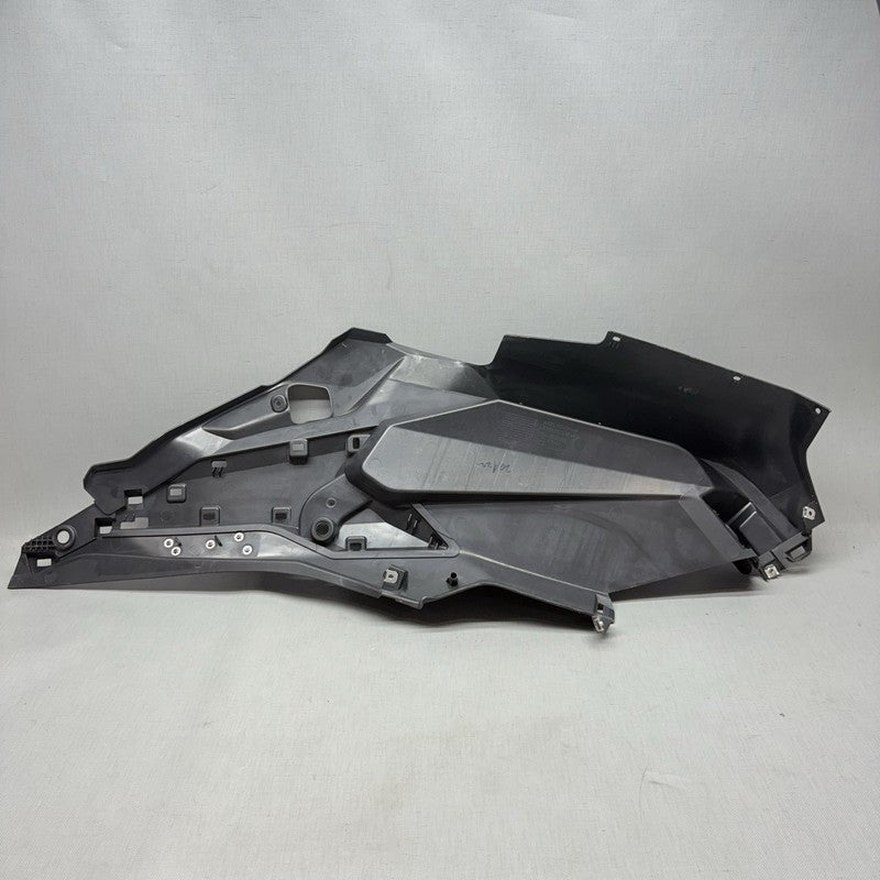 8558576 BMW C400X RUNNING BOARD RIGHT 2018 2019 2020 OEM 8558576