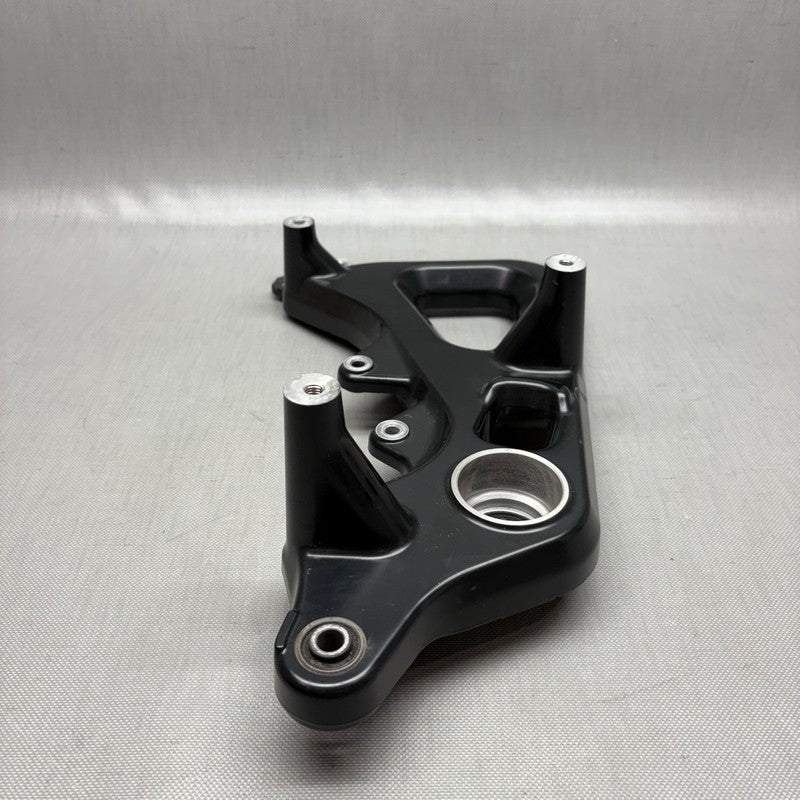 8558176 BMW C400X REAR WHEEL SWING ARM RIGHGT 2018 2019 2020 OEM 8558176