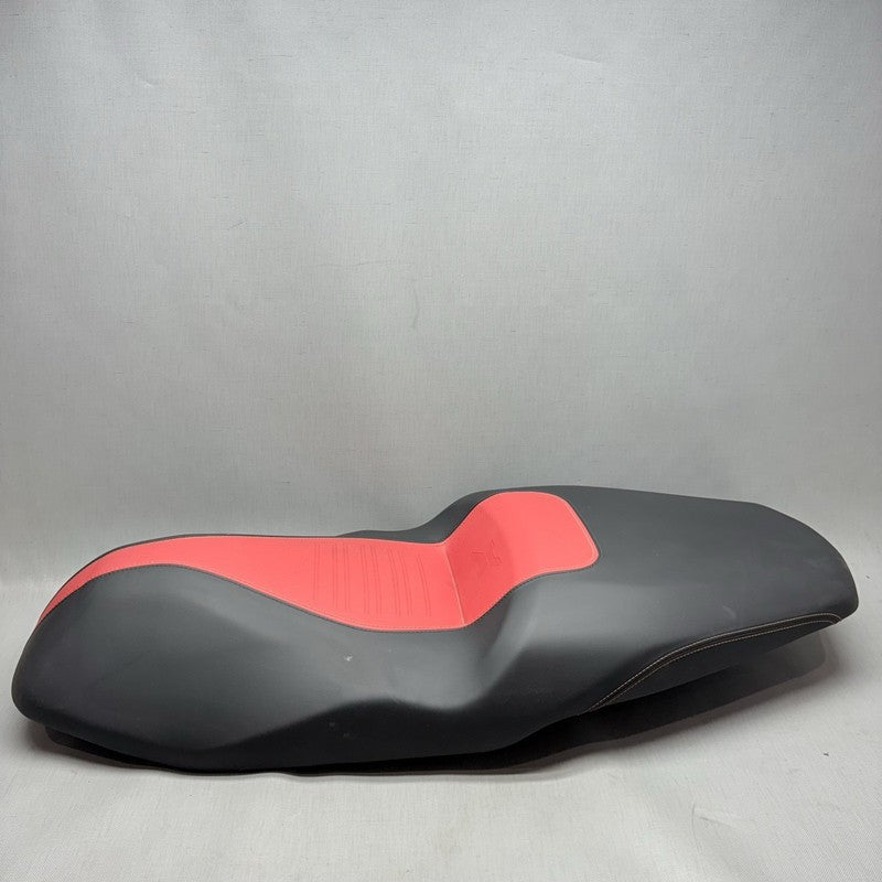 8405367 BMW C400X SEAT 2018 2019 2020 OEM 8405367