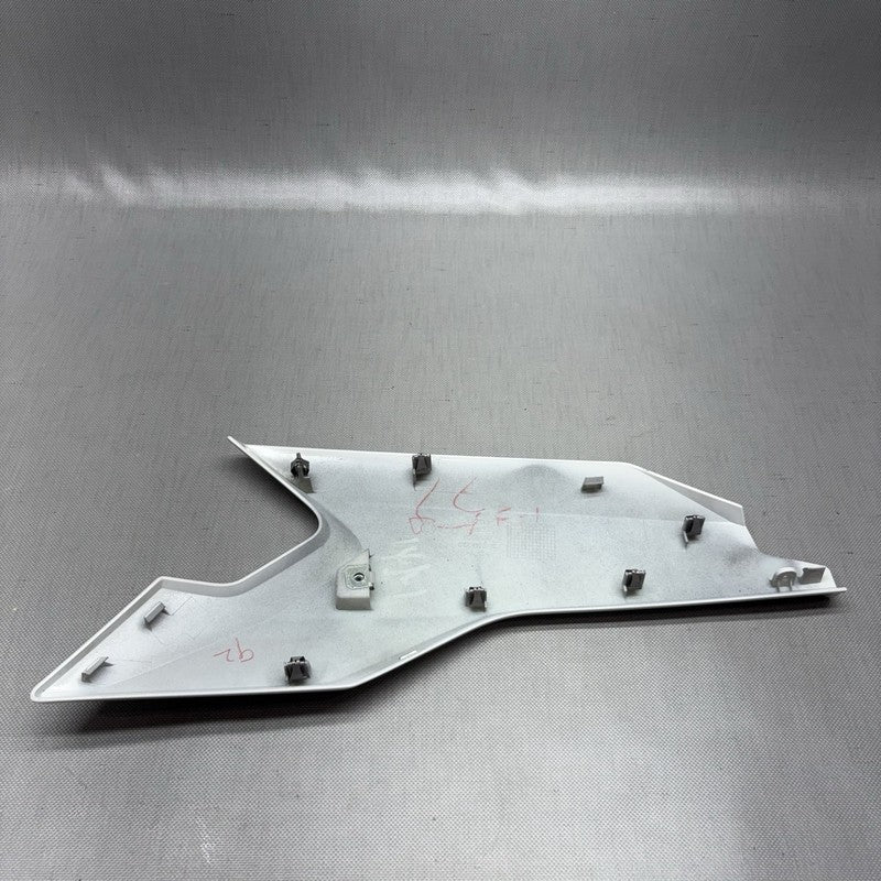 8558589 BMW C400X FAIRING SIDE PANEL LEFT 2018 2019 2020 OEM 8558589