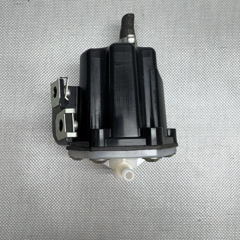 8534613 BMW C650 GT FUEL TANK VENTILATION VALVE 2011 2012 2013 2014 2015 OEM 8534613