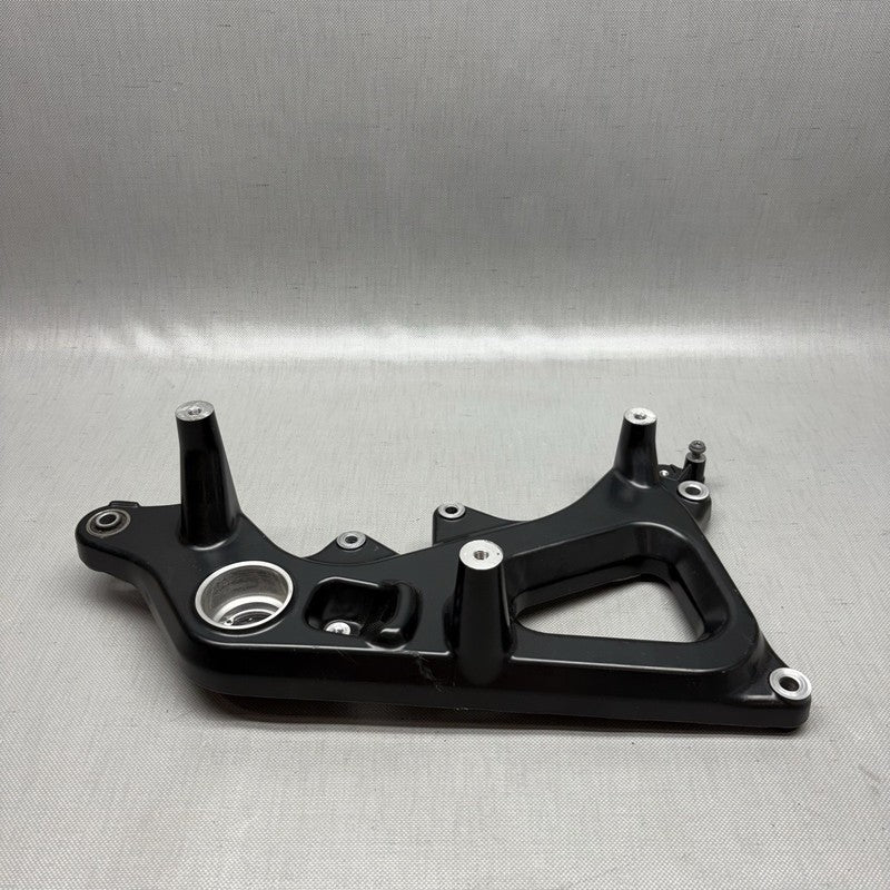 8558176 BMW C400X REAR WHEEL SWING ARM RIGHGT 2018 2019 2020 OEM 8558176