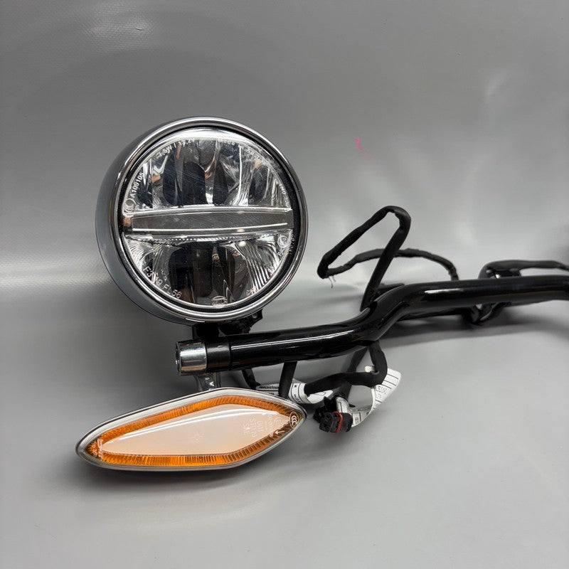 R18 BMW R18 FOG LIGHTS LEFT RIGHT 2020 2021 2022 2023 2024 OEM