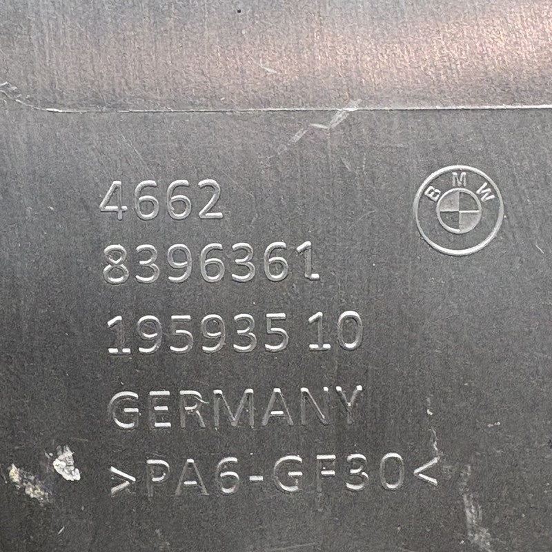 8396361 BMW F900R LICENSE PLATE BRACKET 2020 2021 2022 2023 2024 OEM 8396361