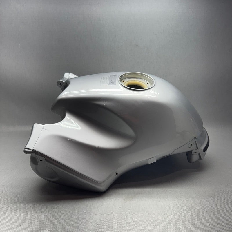 2313022 BMW R1150RS FUEL TANK 2002 2003 2004 2005 2006 OEM 2313022