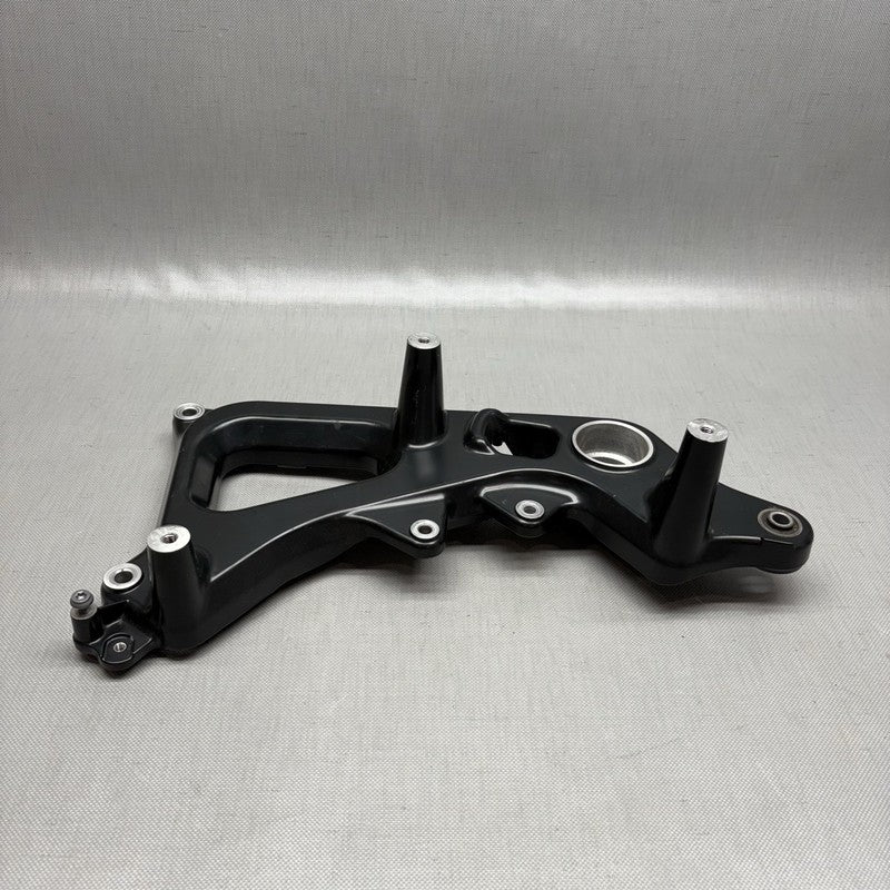 8558176 BMW C400X REAR WHEEL SWING ARM RIGHGT 2018 2019 2020 OEM 8558176