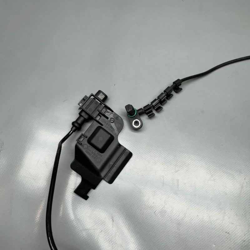 8404803 BMW F900R REAR ABS ANTI LOCK WHEEL SPEED SENSOR 2020 2021 2022 2023 2024 8404803