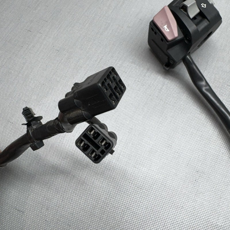 8545349 BMW G 310R LEFT CONTROL SWITCH 2016 2017 2018 2019 2020 OEM 8545349