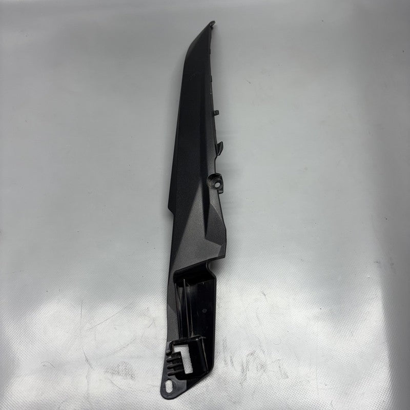 8403866 BMW F900R TAIL COWLING LEFT 2020 2021 2022 2023 2024 8403866