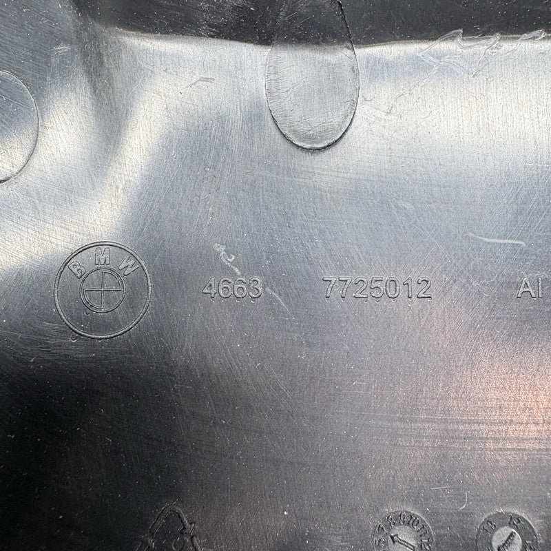 7725012 BMW C650 GT HANDLEBAR COVER TOP 2011 2012 2013 2014 2015 OEM 7725012