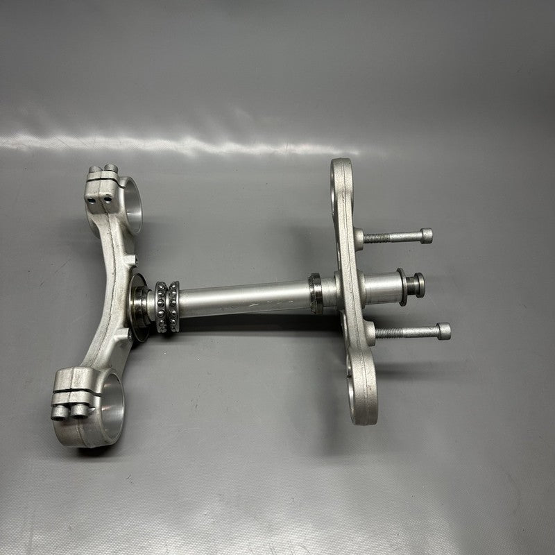 8543119 BMW C 650 EVOLUTION FORK BRIDGE 2015 2016 2017 2018 OEM 8543119