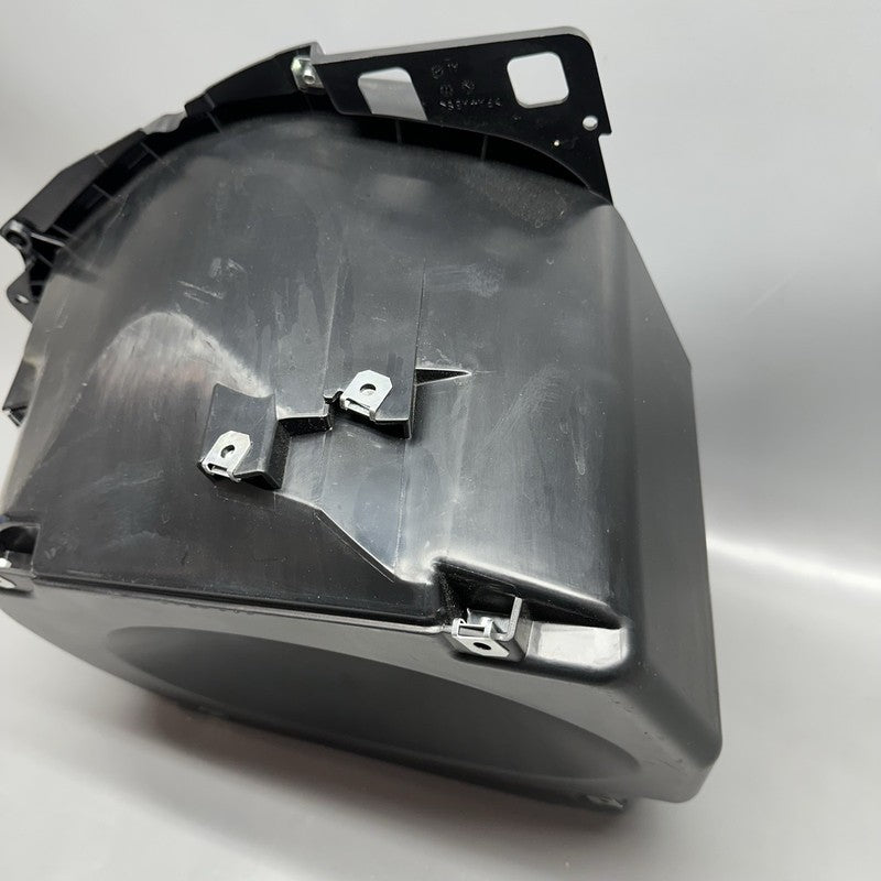 C 650 EVOLUTION BMW C 650 EVOLUTION LUGGAGE BIN 2015 2016 2017 2018 OEM