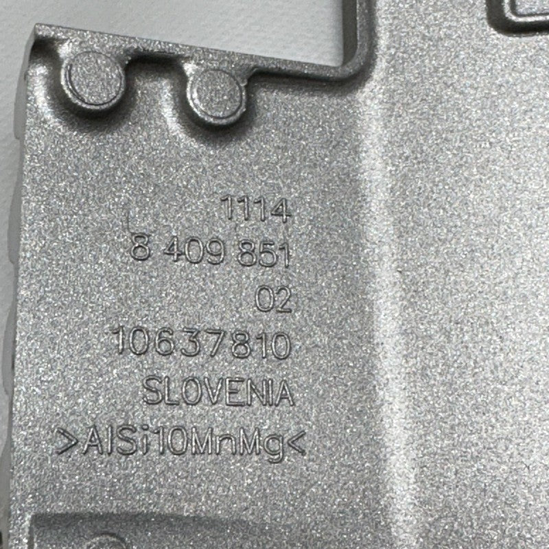 8409851 BMW R18 HOUSING COVER LEFT 2020 2021 2022 2023 2024 OEM 8409851