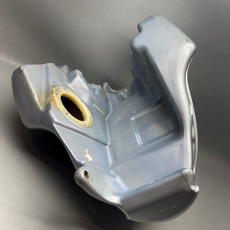 2313022 BMW R1150RS FUEL TANK 2002 2003 2004 2005 2006 OEM 2313022