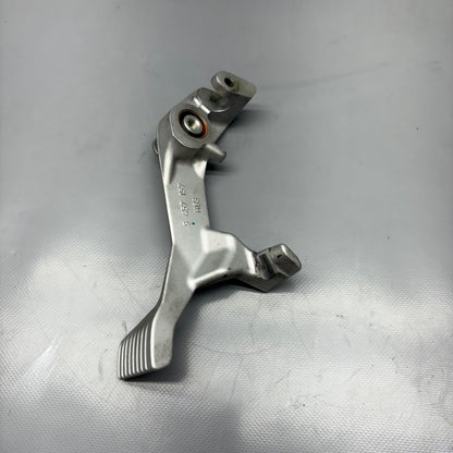 BMW F900R REAR BRAKE PEDAL 2023 OEM 9457157