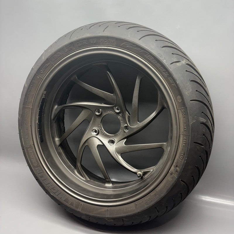 BMW K1600GT WHEEL REAR 2010 2011 2012 2013 2014 2015 2016 OEM 8528659